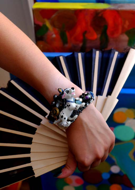 Dalmatien n°100, 2023, Cristaux Swarovski, objets trouvés, jouets